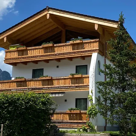 Hoffmann-schiffer *